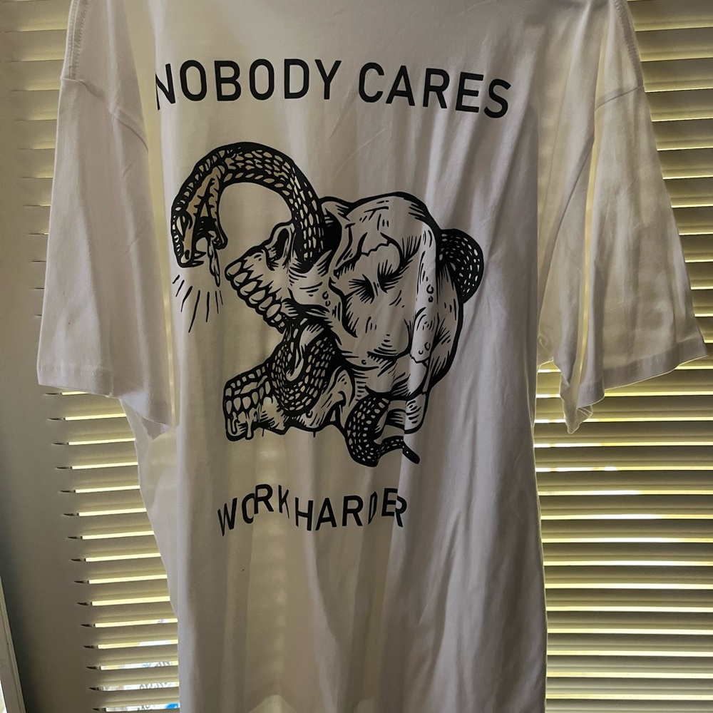 Graphic T-Shirt - White